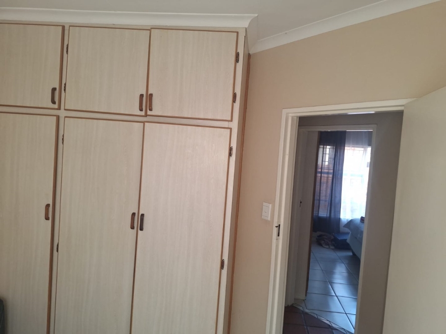 3 Bedroom Property for Sale in Langenhovenpark Free State